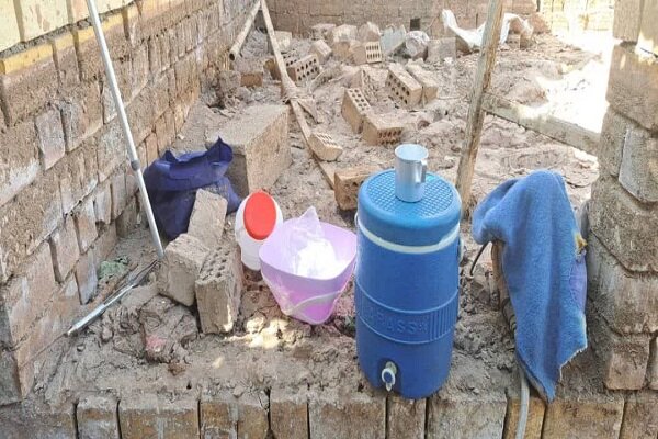 زخم سه سیل بر تن نحیف نهوج/مردم هنوز بین ویرانهها صبوری میکنند