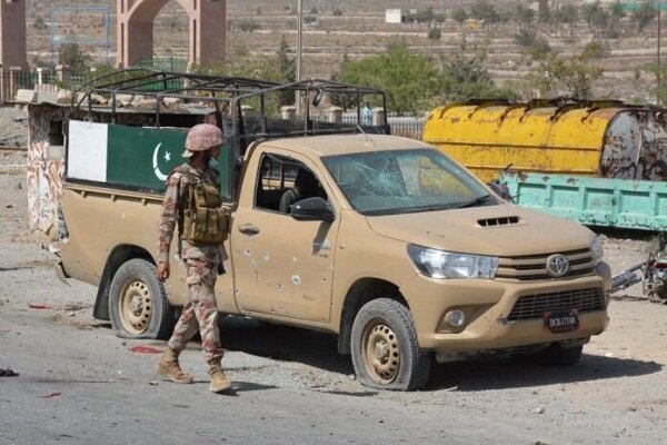حمله افراد مسلح به ۲ ایست بازرسی در ایالت بلوچستان 