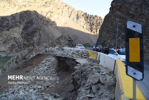 بازگشایی محور کرج - چالوس 16