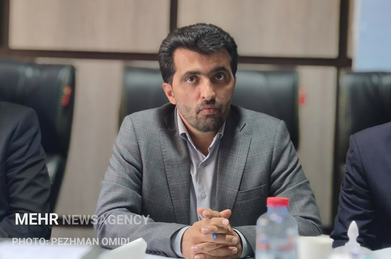 آسمان سقف خانه های زلزله زده شهر سی سخت/ رویای مسکن جان می گیرد؟