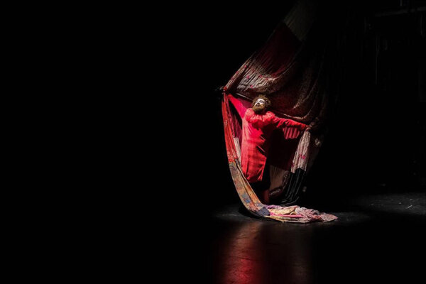 پارچههایی که «مکبث» را جادو کرد!/ برکت «مبارک» برای تئاتر ایران