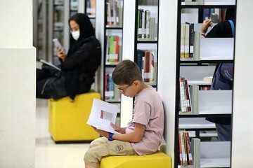 کتابخانه‌ها فضای معاشرت و گفت‌و گو را رونق می دهند/تنوع تولید کتاب کودک در کشور