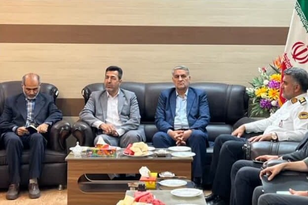 ایجاد روگذر و فنسکشی بهترین گزینه ایمنی محور میاندشت برای یوزها
