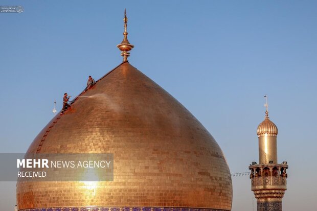 Decorating Imam Ali (AS) shrine for Eid al-Ghadir
