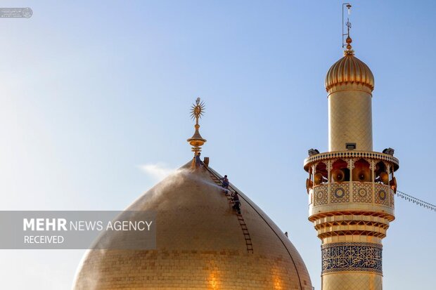 Decorating Imam Ali (AS) shrine for Eid al-Ghadir
