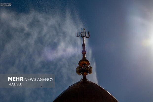 Decorating Imam Ali (AS) shrine for Eid al-Ghadir
