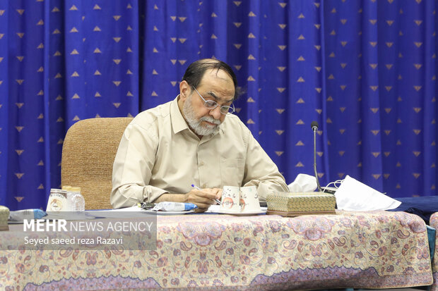 حسن رحیم پور ازغدی عضو شورای انقلاب فرهنگی در جلسه شورای عالی انقلاب فرهنگی حضور دارد