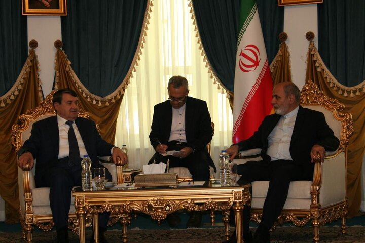 أحمديان: اتفاقية سكة حديد رشت – أستارا خطوة كبيرة لتوطيد العلاقات الاقتصادية بين ايران وروسيا