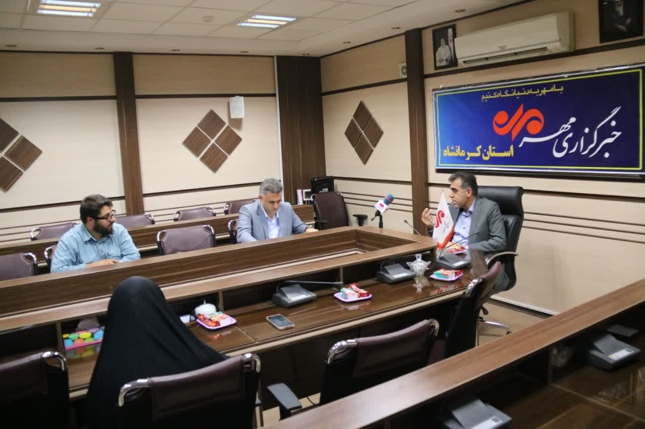 اجرای طرح رتبه بندی برای ۲۶۰۰۰ معلم کرمانشاهی