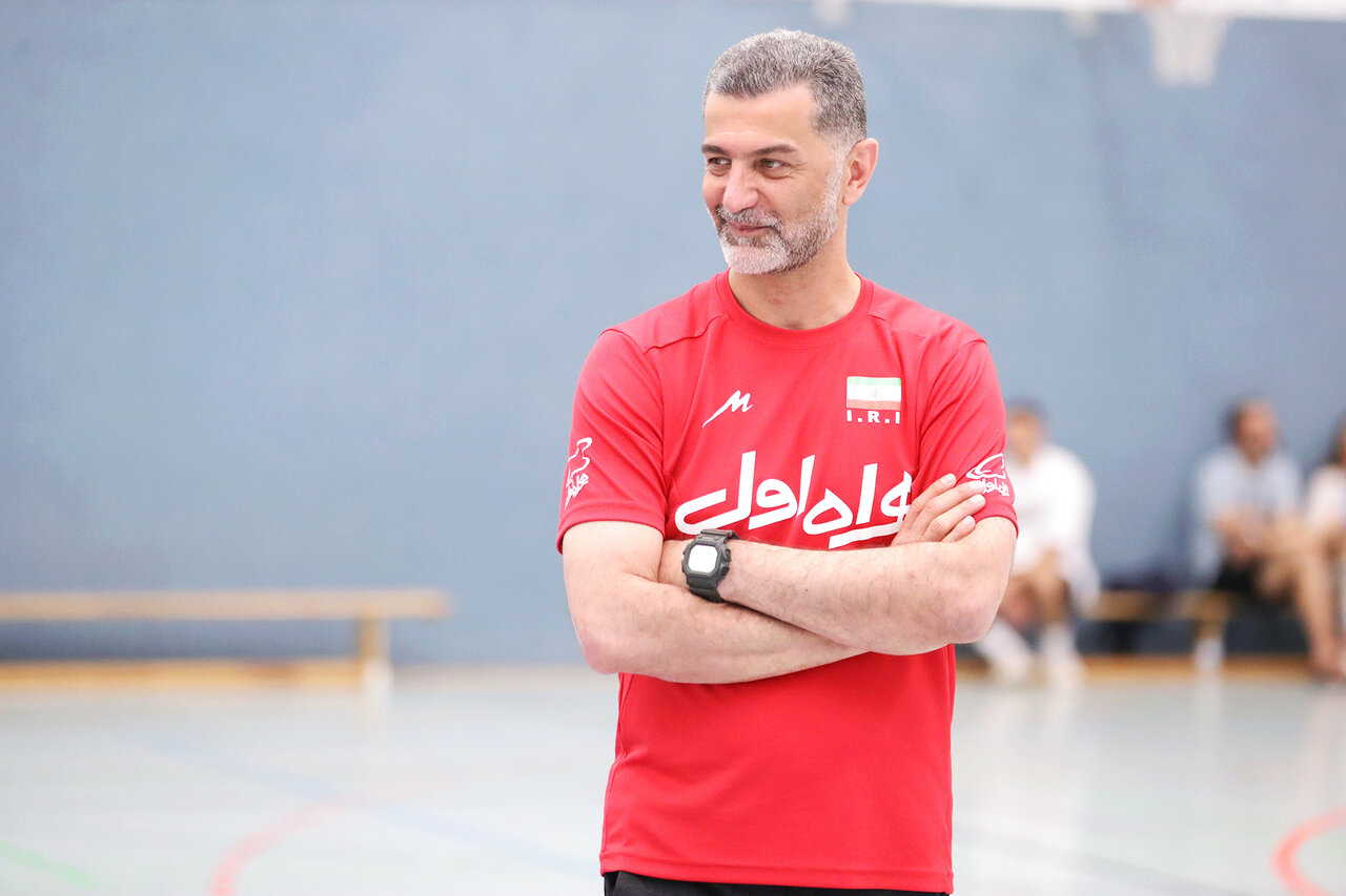 ناچار شدند عطایی را انتخاب کنند / تا 10 سال دیگر مربی ایرانی نداریم 3