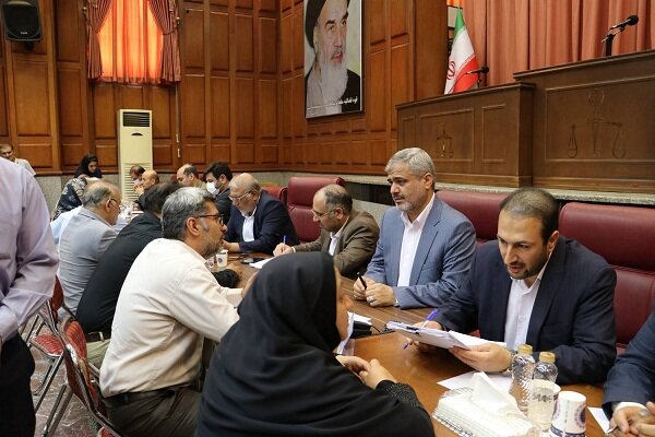 رسیدگی به مشکلات و درخواست‌های ۱۸۰ نفر در دادگستری استان تهران