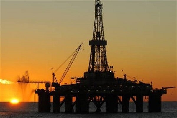 Saudi Arabia denies Iran rights over Arash oil field