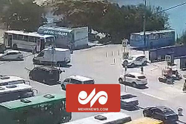تصادف شدید یک کامیون با چند خودرو در روسیه