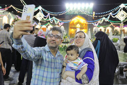 حال و هوای حرم رضوی در شب عید سعید غدیر