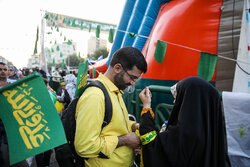 بالفیدیو... ماذا یحدث في احتفالات "ضيافة 10 كم" بمناسبة عید الغدیر في طهران