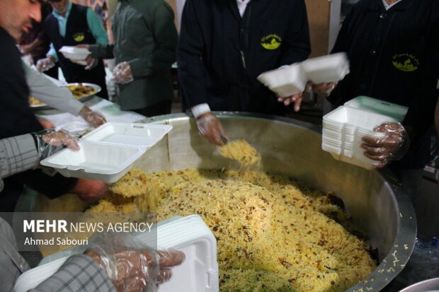 جشن غدیری از آذربایجان تا خوزستان/سفره علوی در سراسر ایران پهن شد