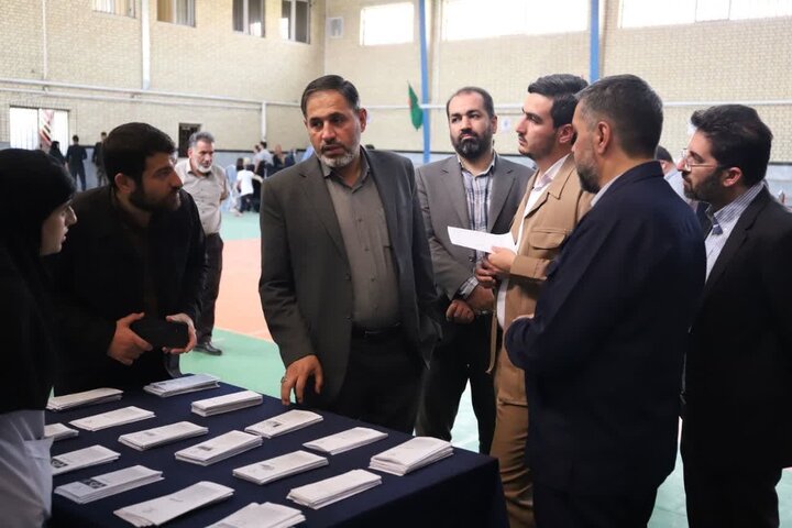 ارائه خدمات پزشکی رایگان به ساکنان محله حاشیه نشین دهپهن