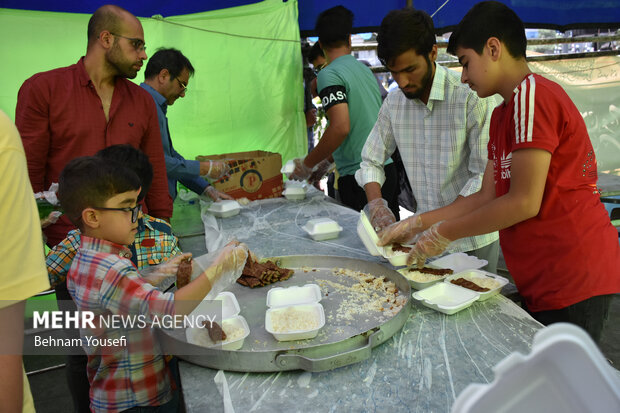 Eid al-Ghadir observed in Arak Historical Bazaar