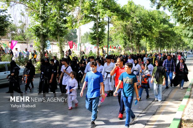 جشن بزرگ خیابانی عید غدیر در کرمانشاه