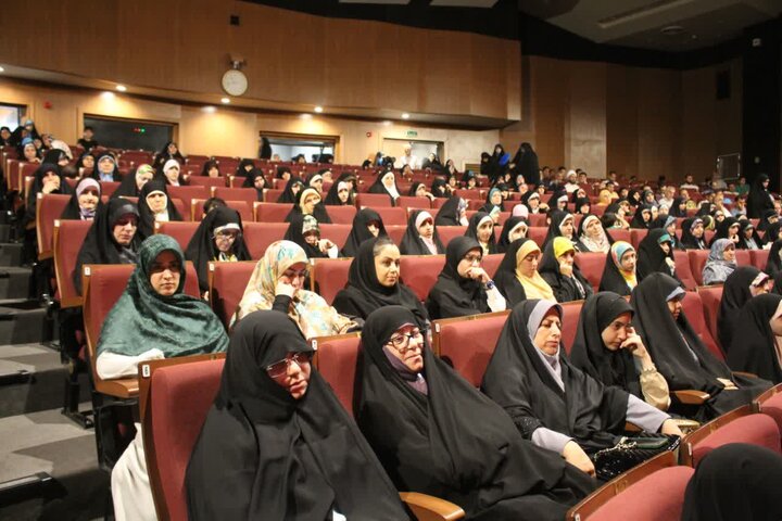 لزوم تغییر نگرش ابزاری تبلیغ دین