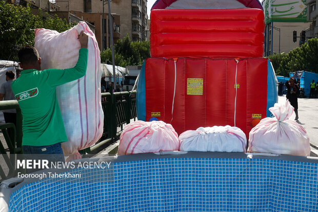 آماده سازی مهمونی ده کیلومتری عید غدیر