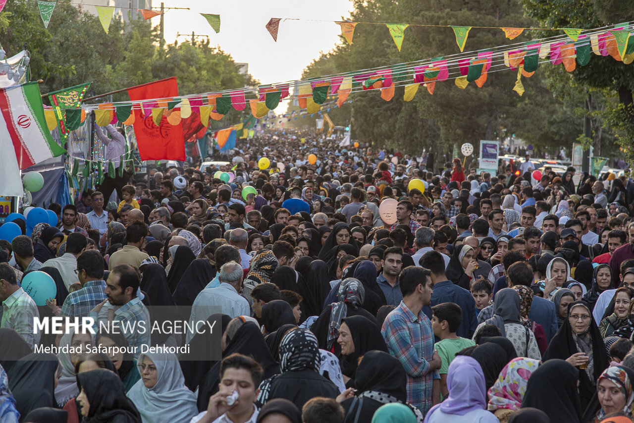 مهمانی به وسعت یک ایران/ ما رهروان راه «امیر» دو عالمیم
