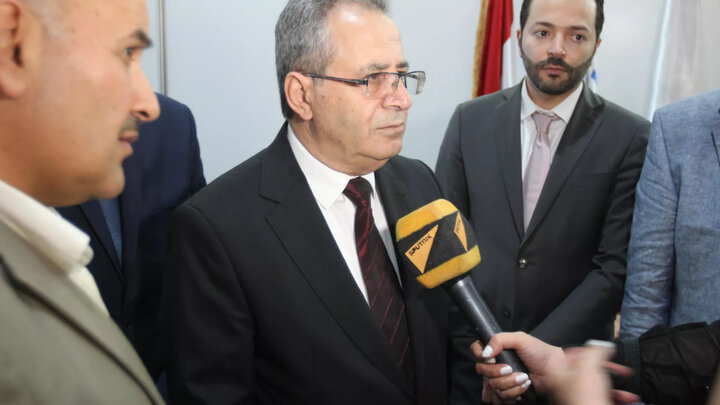 وزير النفط السوري: نسعى لتجاوز عقبات توريد النفط الإيراني إلى مصفاة حمص
