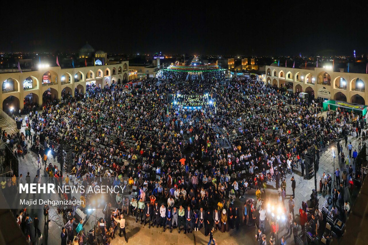 Mehr News Agency - People of Yazd gloriously hold Eid al-Ghadir celebrations