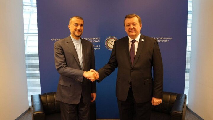 سنگ بنای توسعه روابط تهران – باکو در ملاقاتی ۲ ساعته