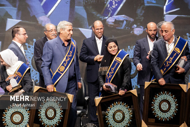 همایش ملی تکریم خیرین مدرسه ساز 8