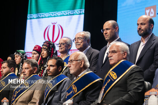 همایش ملی تکریم خیرین مدرسه ساز 19