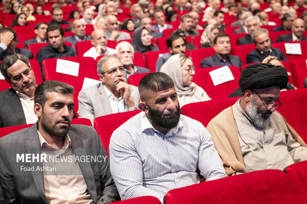 همایش ملی تکریم خیرین مدرسه ساز 30