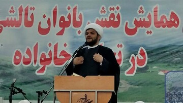 لباس بانوان تالشی زبان گویای فرهنگ غنی عفاف و حجاب در کشور است