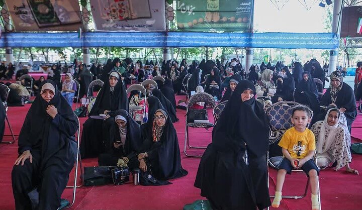 همایش «۳۰ هزار نفره غدیر قرآنی» برگزار شد