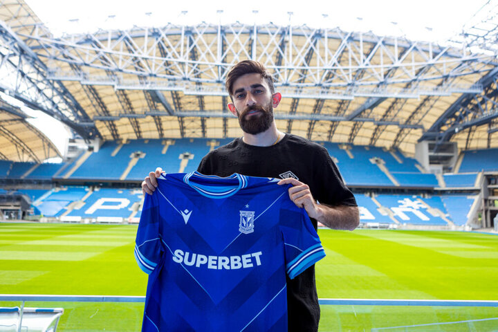 قرارداد علی قلیزاده با لخپوزنان لهستان تا سال 2026 امضا شد