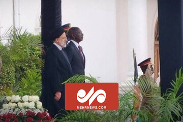 تصاویری از  مراسم استقبال رسمی از رئیس‌جمهور در نایروبی