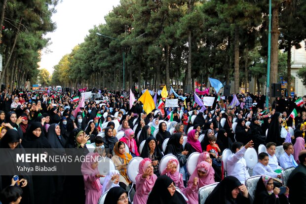 اجتماع مدافعان حریم خانواده در کرمانشاه