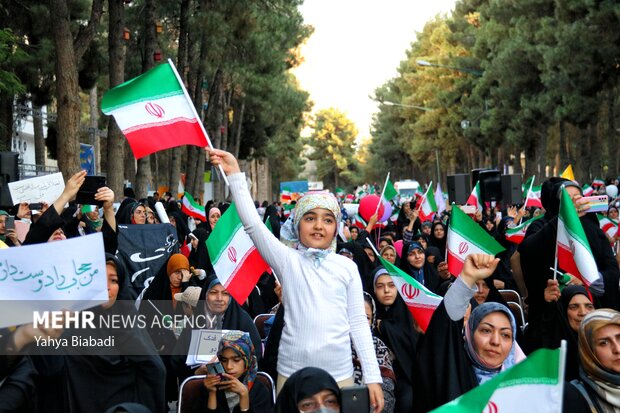 اجتماع مدافعان حریم خانواده در کرمانشاه