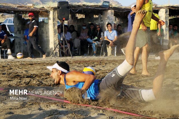 مسابقات والیبال ساحلی جایزه بزرگ دریاچه ارومیه 3