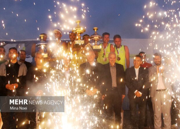 مسابقات والیبال ساحلی جایزه بزرگ دریاچه ارومیه 32