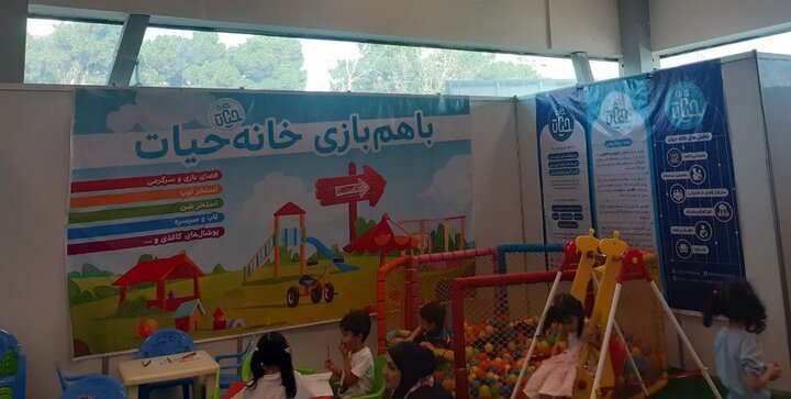 برگزاری نمایشگاههای فصلی خلأ پوشاک ایرانی اسلامی را حل میکند