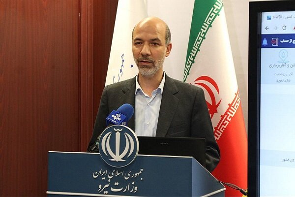 وزير الطاقة الإيراني: طهران تتابع حصتها من مياه نهر هيرمند بجدية