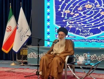 هویت ایران اسلامی مبتنی بر مکتب غدیر و اسلام ناب محمدی است