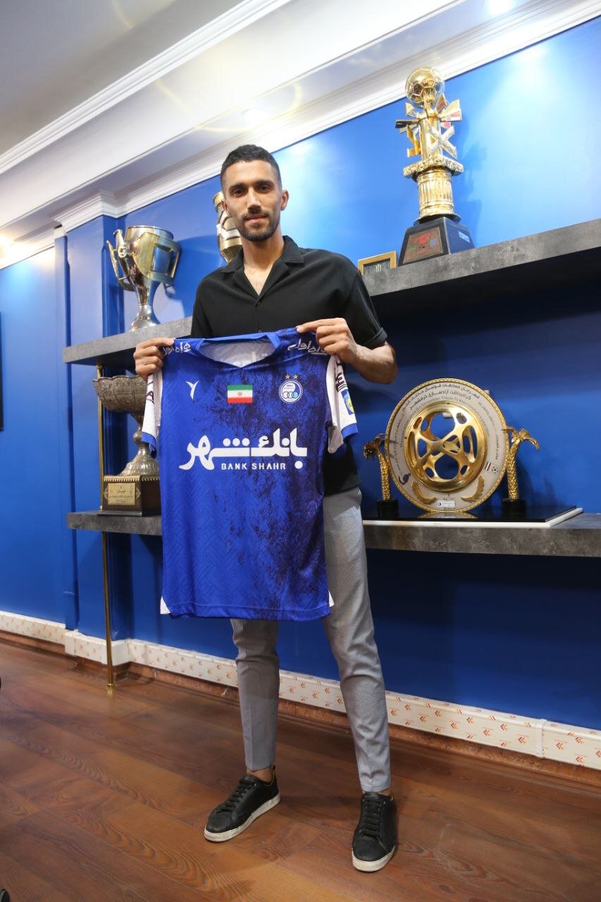 تمدید سفید امضای قرارداد کاپیتان استقلال برای دوفصل