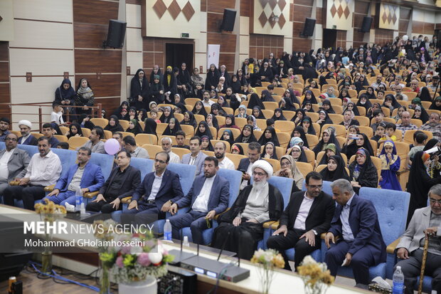 زنان استان بوشهر ۳ حماسه تاریخی را ثبت کردهاند