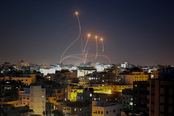 استفاده رژیم صهیونیستی از هوش مصنوعی در حمله هوایی به فلسطینیان