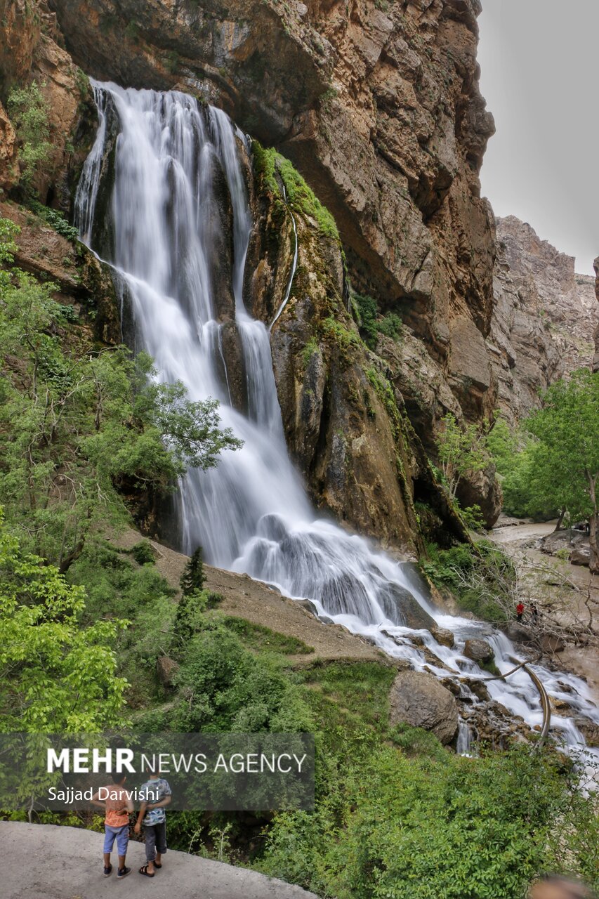 عروس آبشارهای ایران کجاست؟