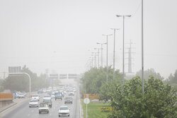 گرد و غبار در هوای مشهد تا پایان امشب افزایش می‌یابد