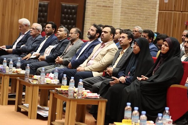 25 ایده پرداز برتر رویداد «ایده شو یزد پلاس» تجلیل شدند