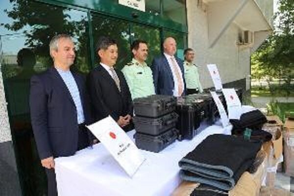 تحویل تجهیزات شناسایی مواد مخدر به ایران